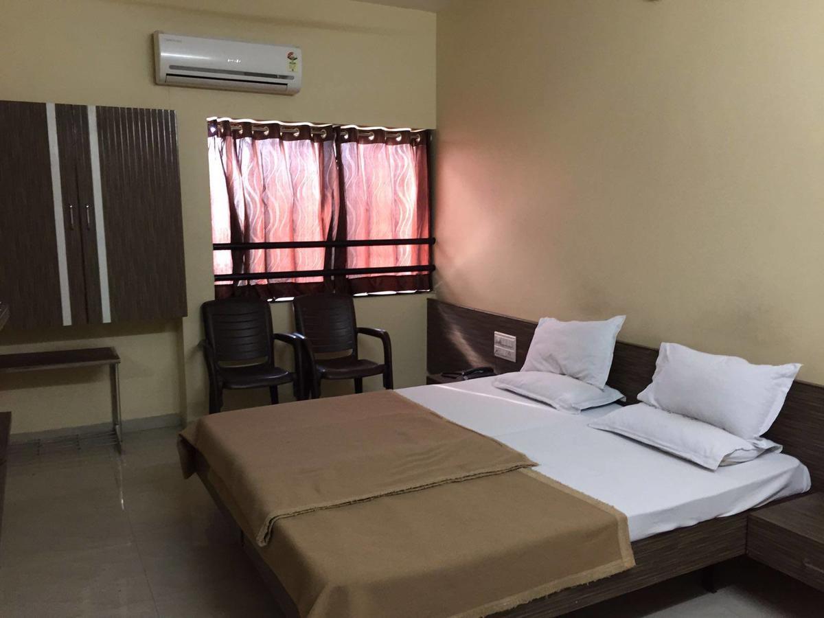 Hotel Vikas Palace Solapur Exteriér fotografie
